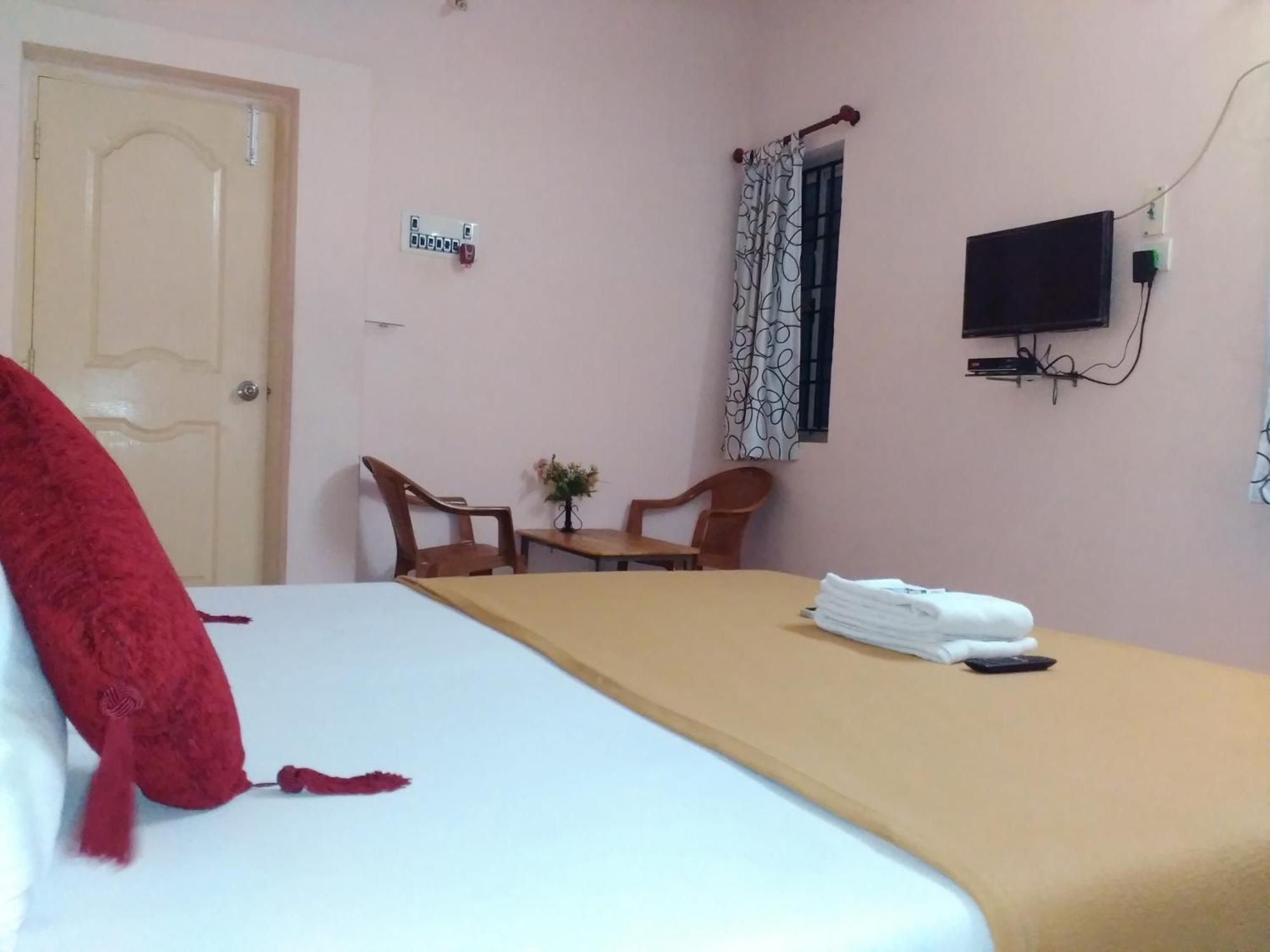 Royal Green Airport Transit Accommodation Chennai Exterior photo
