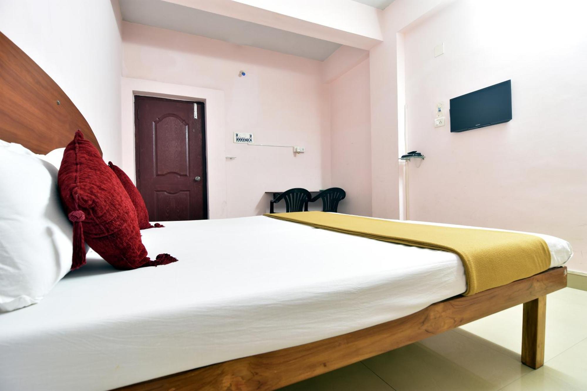 Royal Green Airport Transit Accommodation Chennai Exterior photo