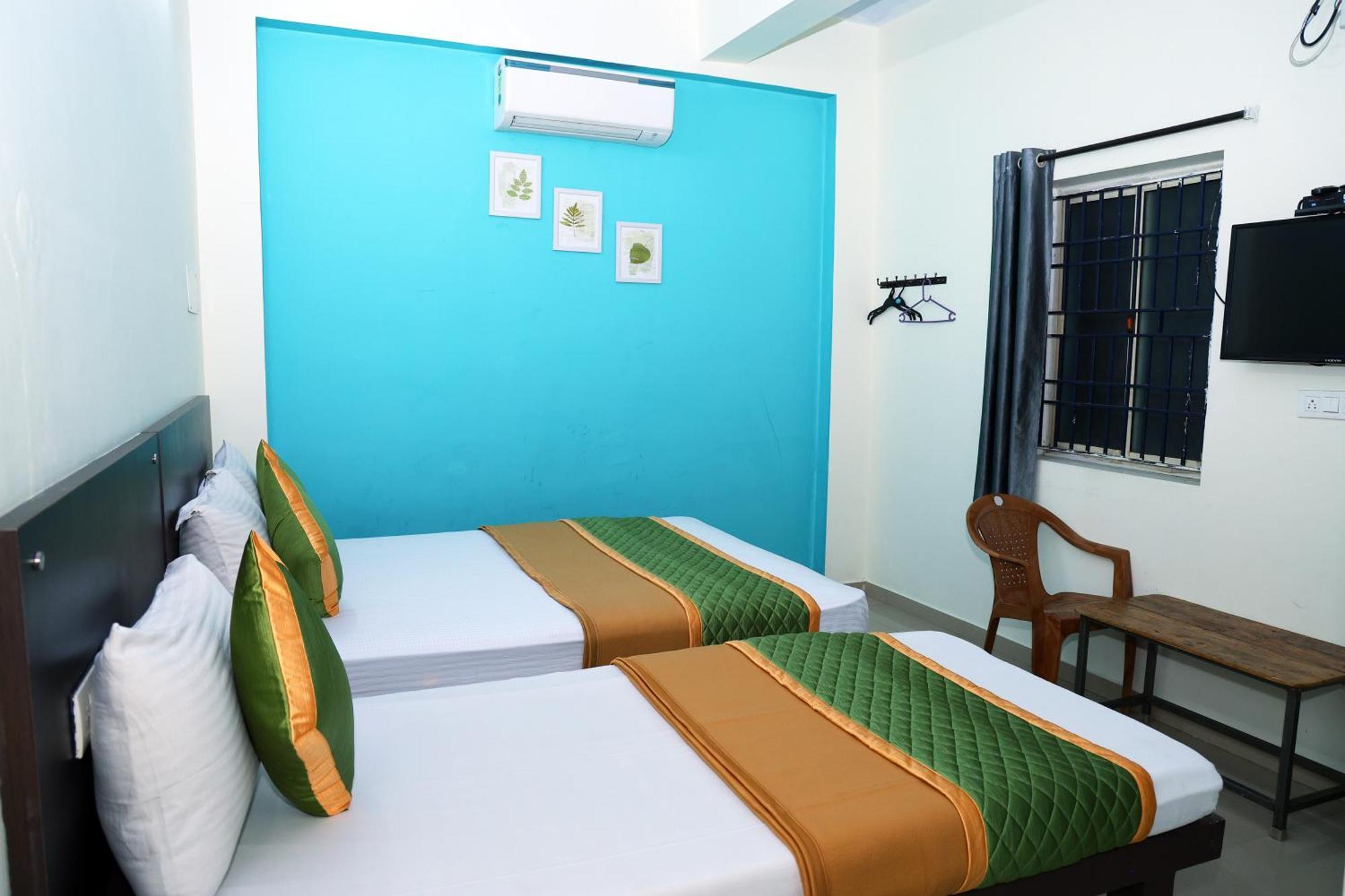 Royal Green Airport Transit Accommodation Chennai Exterior photo