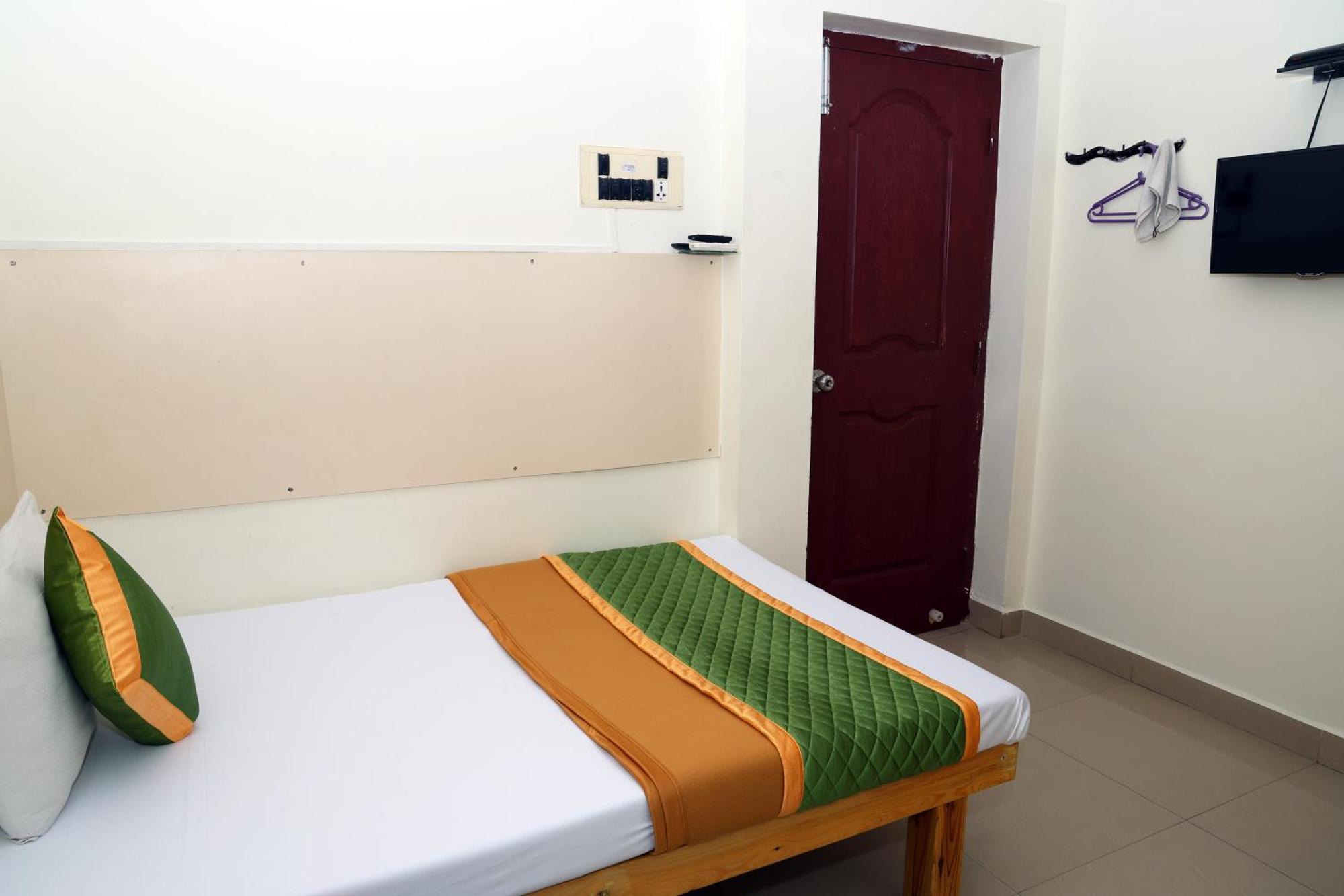Royal Green Airport Transit Accommodation Chennai Exterior photo