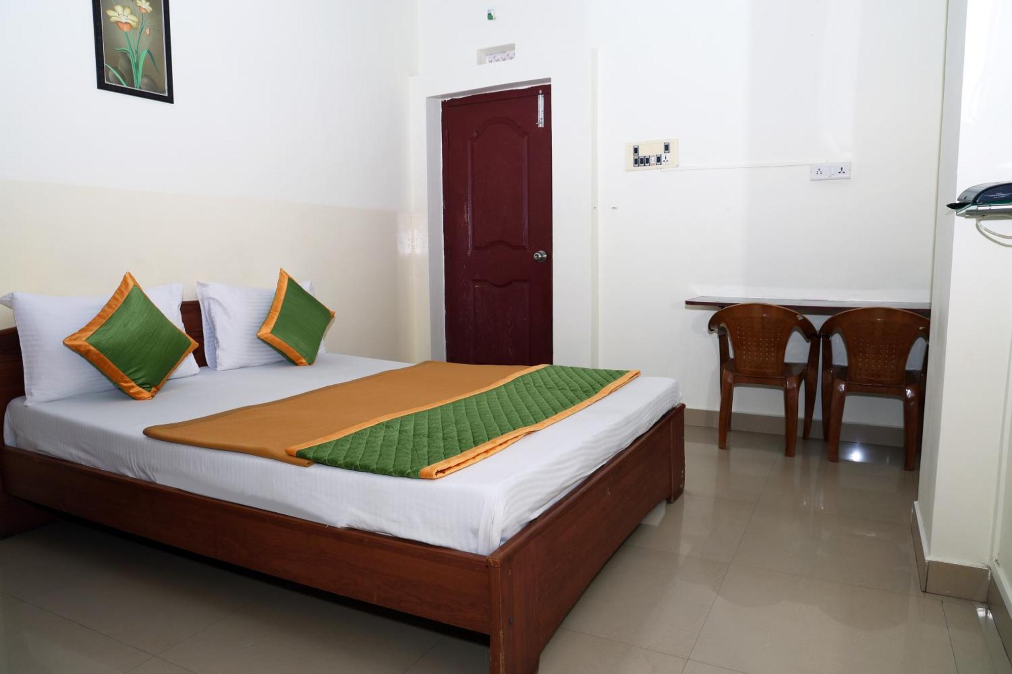 Royal Green Airport Transit Accommodation Chennai Exterior photo